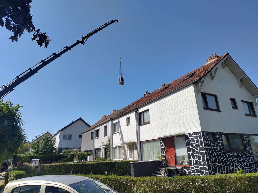 Veiligheid en zorg voor de woning staan voorop. Materiaal zonder schad